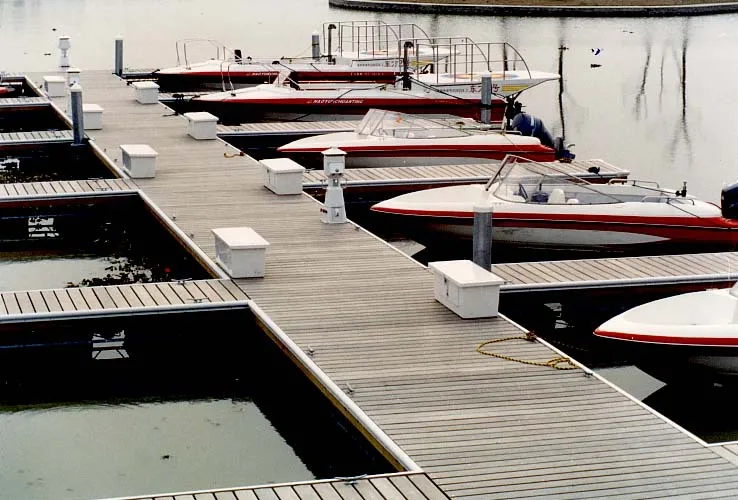 Light Weight Marina Dock Steel Structure Floating Docks