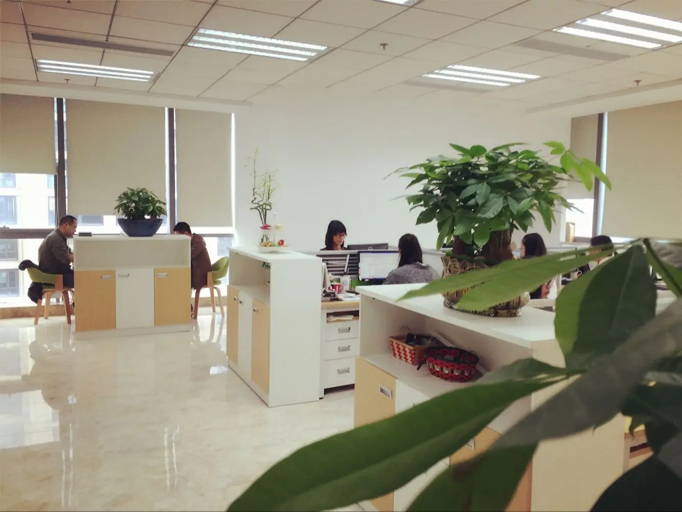 Foldable Waterproof 100 Polyester Stadium Seat Cushion Chair Rainbow