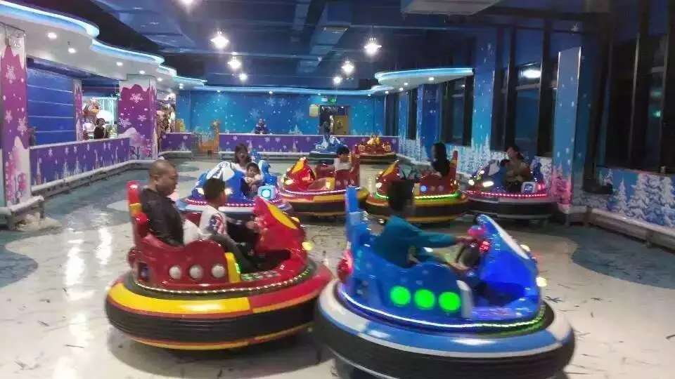 Laser shooting bumper car kid battery