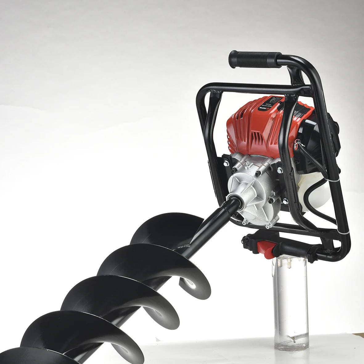 
 Новый 52cc бензиновая приведенный в действие газом земляной бур экскаватор для отверстия расточной земляного бура, 3 бита, 2-х тактный пост отверстие экскаватор земли, земельный шнек сверлы  