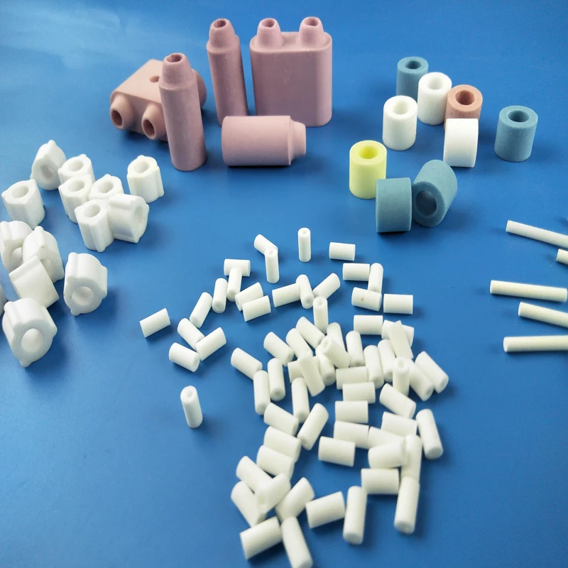 95 Al2o3 Glazing Ceramic Feedthrough Insulator Fine Alumina Beads For