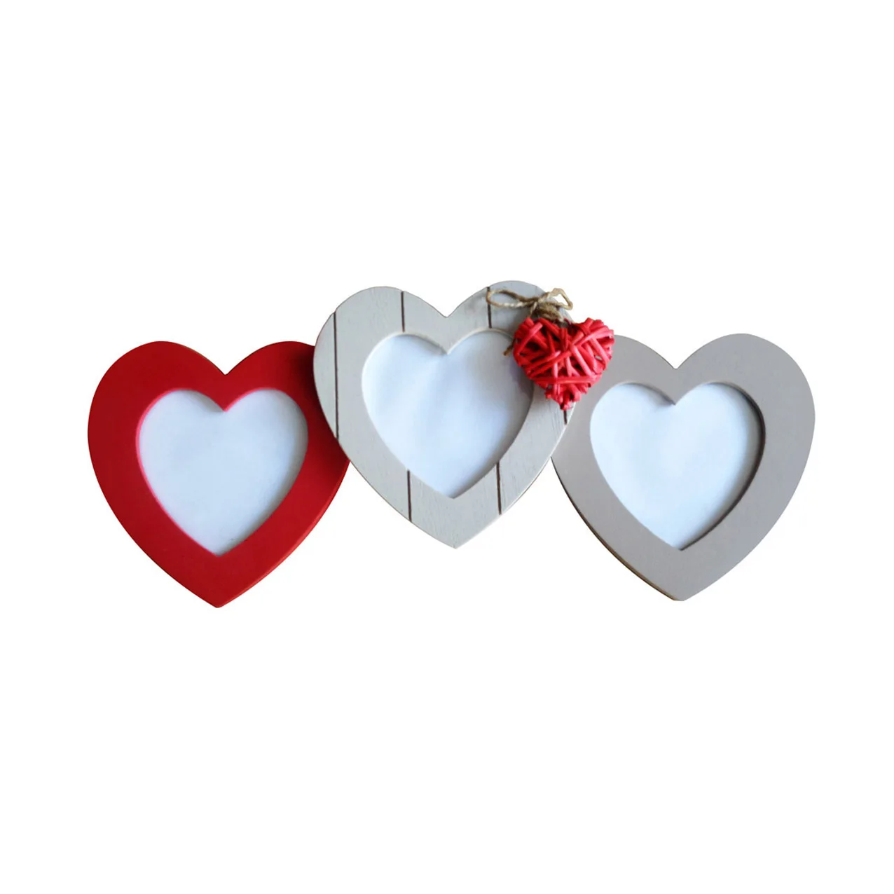 Khung ảnh bằng gỗ với thiết kế hình trái tim đỏ là một sự lựa chọn hoàn hảo để trang trí bức ảnh yêu thương của bạn. Với chất liệu gỗ tốt, hoa văn độc đáo kết hợp với hình trái tim đỏ sẽ tạo nên một không gian đầy tình yêu và ấm áp. Xem ngay hình ảnh để cảm nhận sự độc đáo và tinh tế của khung ảnh này nhé!