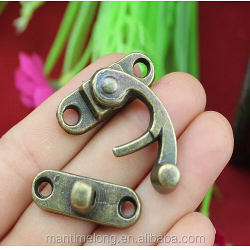 1Pcs Vintage Padlock Hasp Hook Bronze Iron Jewelry Trunk Box Shackle Lock  For Home Cabinet Cupboard Dresser Chest 