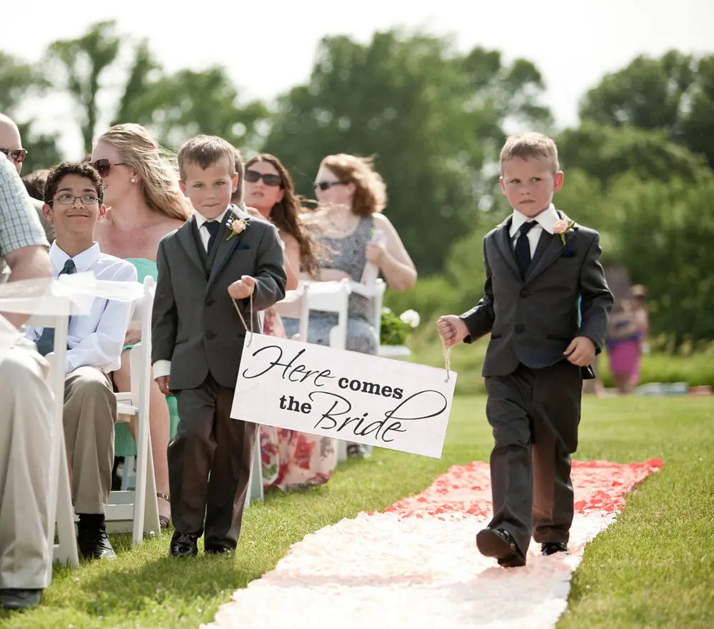 2018 Whole Rustic Wedding Here Comes The Bride Sign Mr And Mrs C5 57 3 11666102468fba832bl