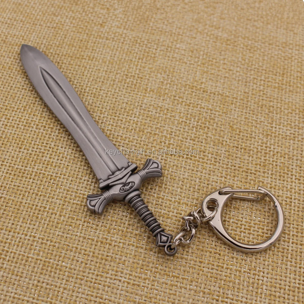 
Изготовленный на заказ металлический меч открывалка для букв с брелоком 