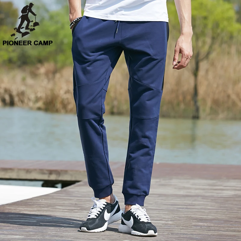 Compra Los hombres pantalones de harén online al por mayor