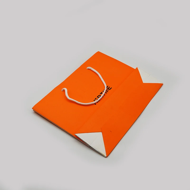 Luxury Boutique Black Shopping Paper Bag With Handle Recycled Retail