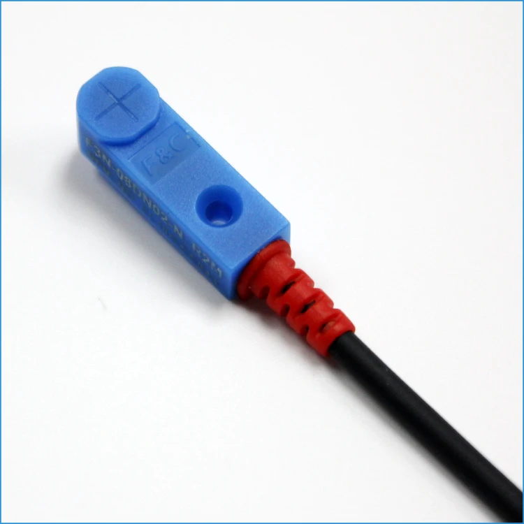 Metal Detection Inductive Proximity Sensor DC 12-24V Square Proximity Switch 3wire 2mm Range