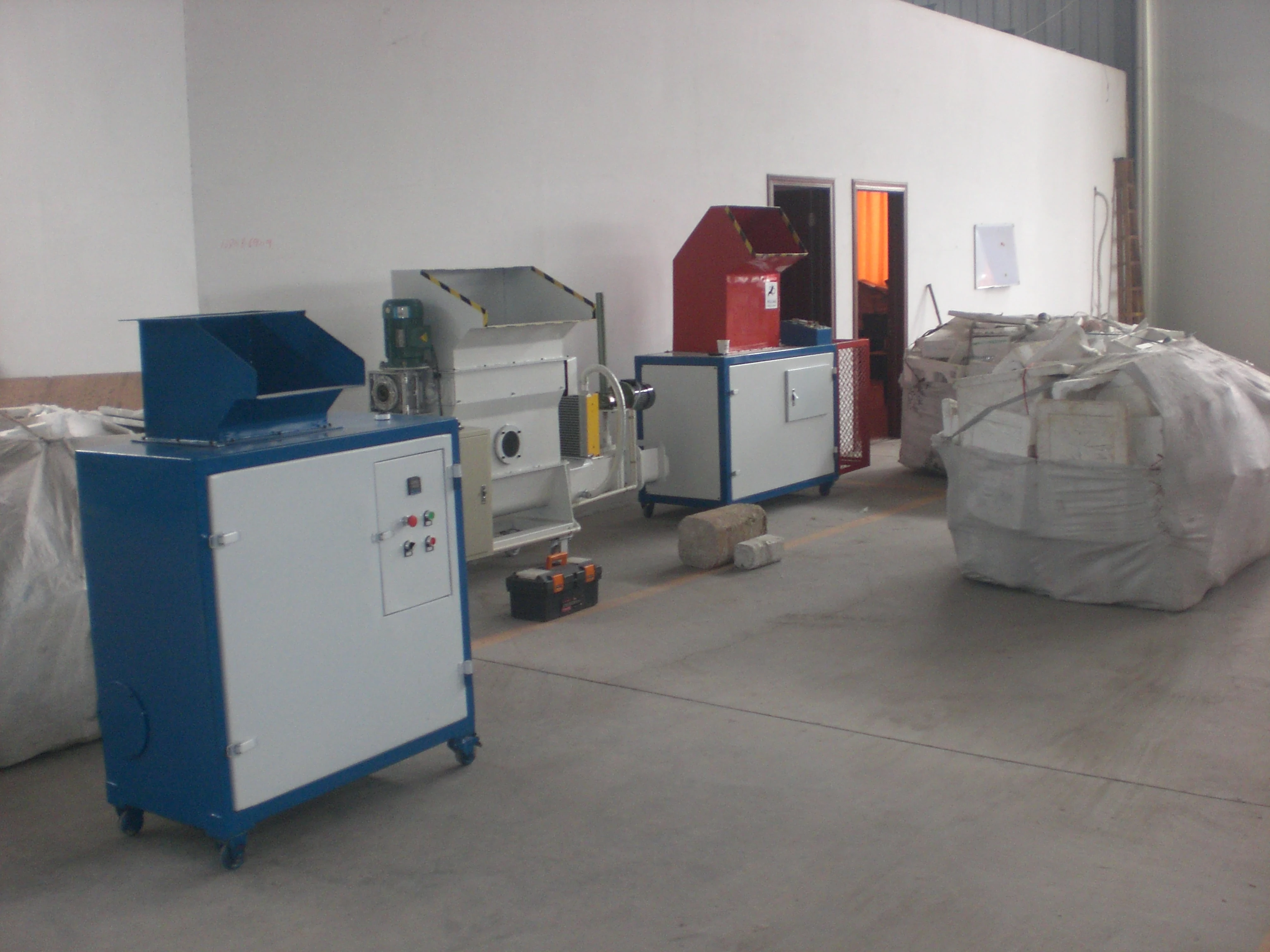 Wasted EPS Foam Compactor Recycling Machine for EPS Line