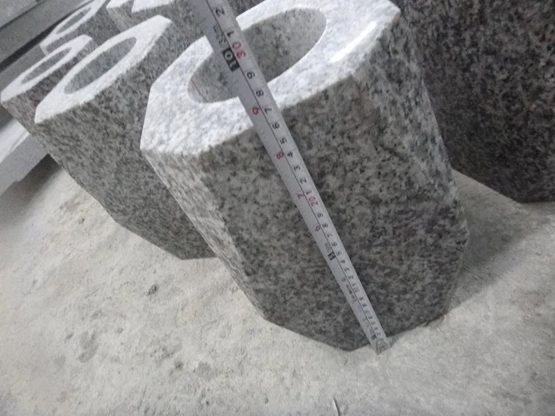 Low Price Memorial Cemetery Granite Tombstone Flower Vase