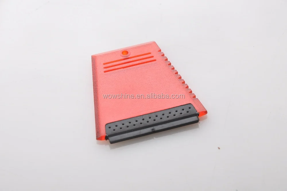 Пластиковый скребок для льда