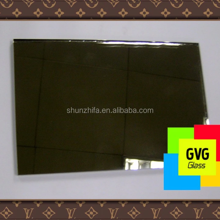 Трехходовой зеркало