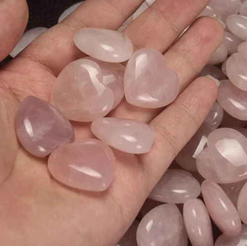 Натуральный розовый кварц любовь сердце в форме розового камня Хэллоуин богиня Хрустальная