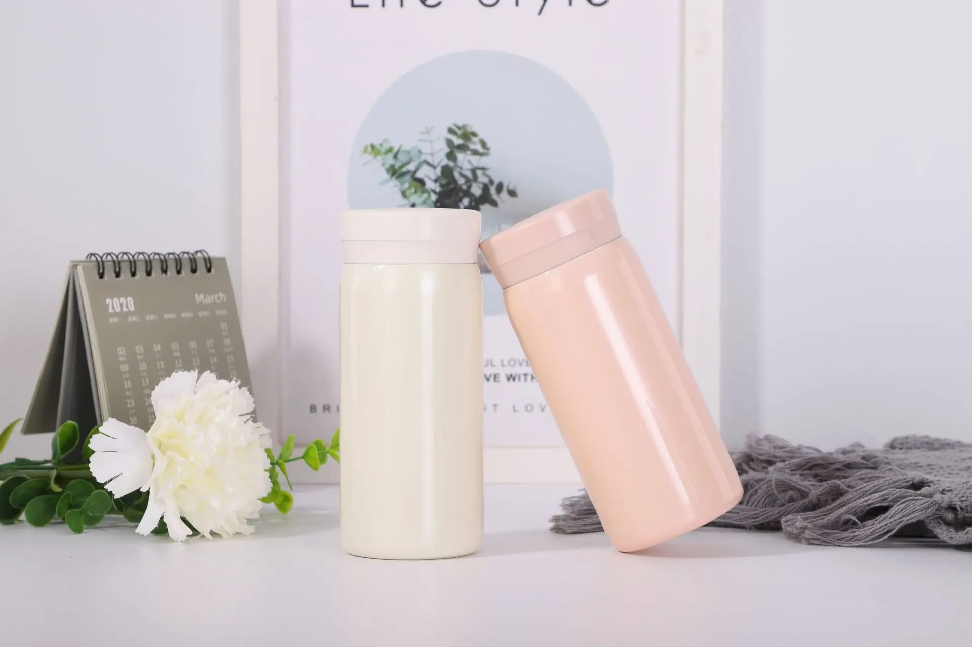 Most Popular Mini Portable 200ml Wide Mouth Water Bottle Modern Design Mini Thermos for Hot Cold Drinks Vacuum Japan South Korea