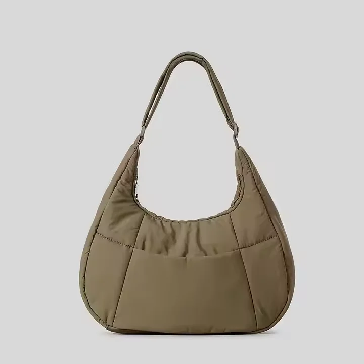 Large Capacity Casual Tote Handbag for Women Designer Hobo Style Zipper Featuring for Ladies Girls