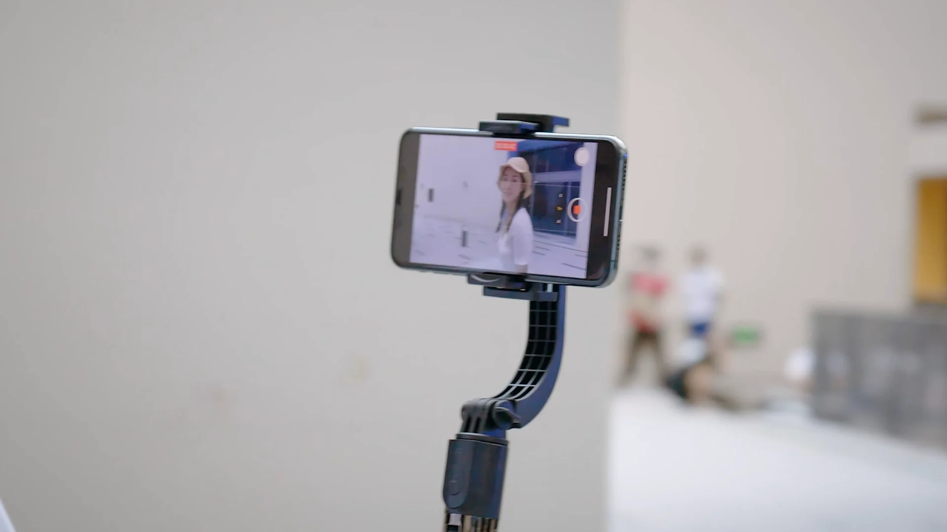 Cyke L08 Gimbal Stabilizer Tripod Selfie Stick 360 Rotation Handheld