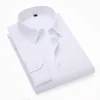 1 bianco (maniche lunghe con tasche)