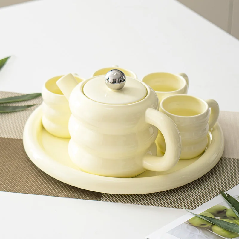 Modern Luxury Ceramic Tea Kettle Set with Infuser New Porcelain Coffee & Tea Kettle Set supplier
