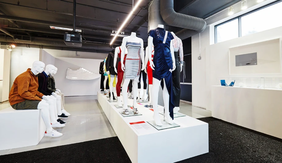 Top Quality Women Swimsuit One Piece Swimwear Solid Color Plus Size