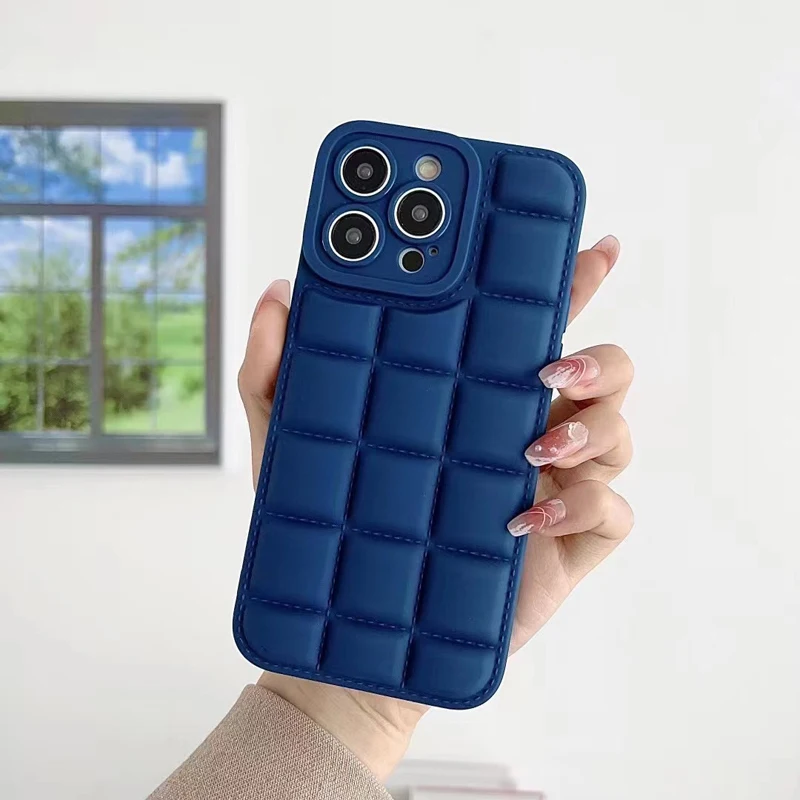 Cheap Full Protection Silicone Phone Case for iPhone 15 Pro Max Shockproof Soft TPU Plaid Bumper Case for iPhone 14 Pro Max