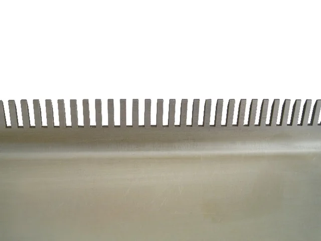 Top Maker for Fuji Burr-free Custom Made H62 Brass Hakka Noodle Cutter Comb for Hakka Noodle Maker