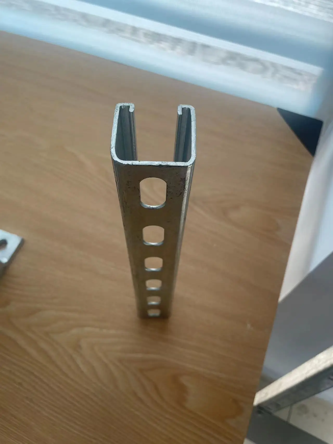 Galvanized Light Steel C Channel Unistrut Bracket Buy Unistrut