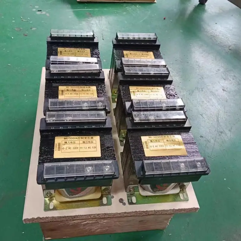 Single-Phase 380V to 220V Low Voltage Transformers 550VA 600VA 750VA 800VA 1000VA Options Available