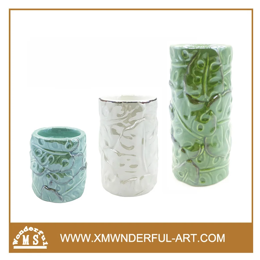 Hight quality Handmade Small Portable Ceramic candle holder with strong porcelain material and 3d handmade texture relief design