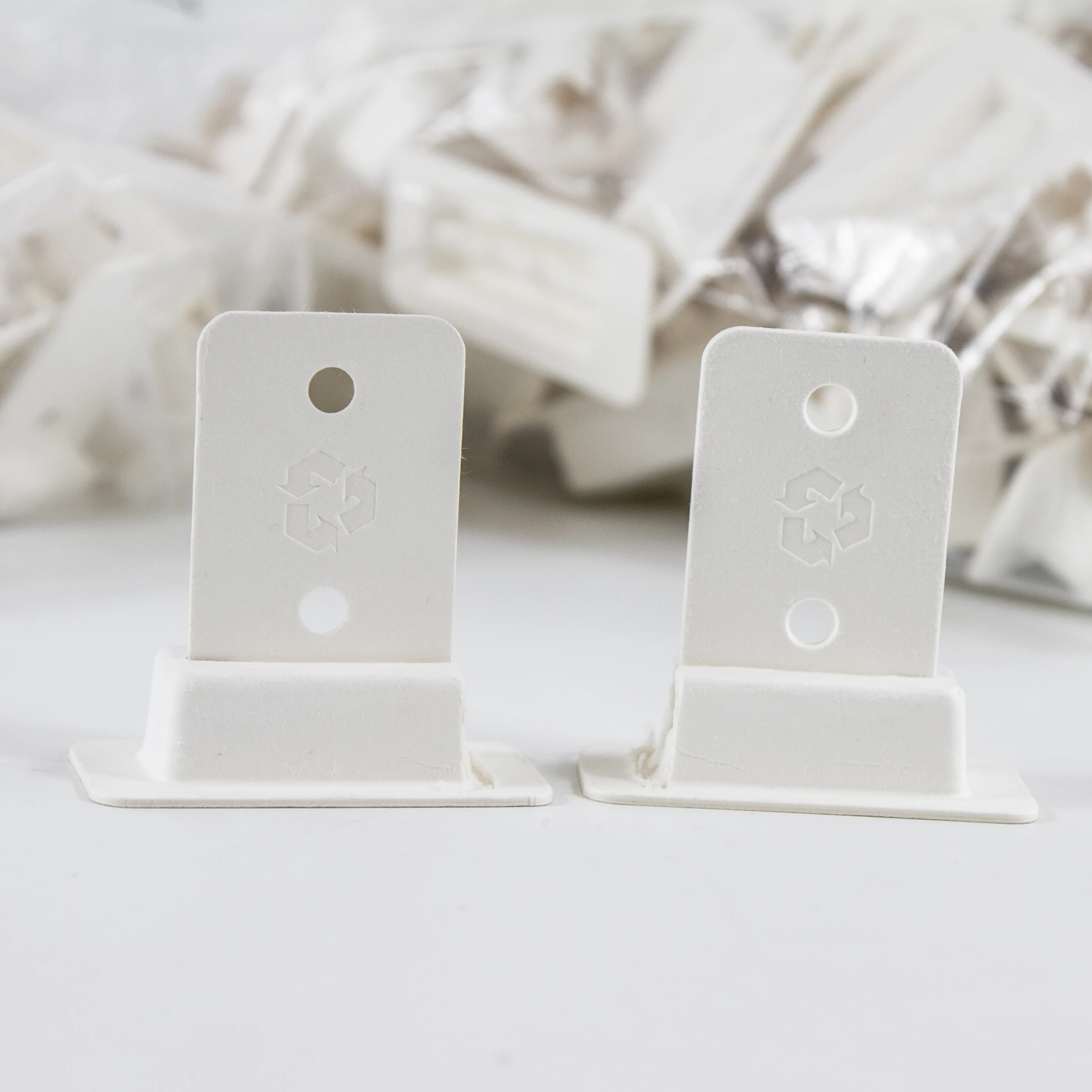 Environmentally Recyclable Paper Corrugated Shelf Support Clip for ...