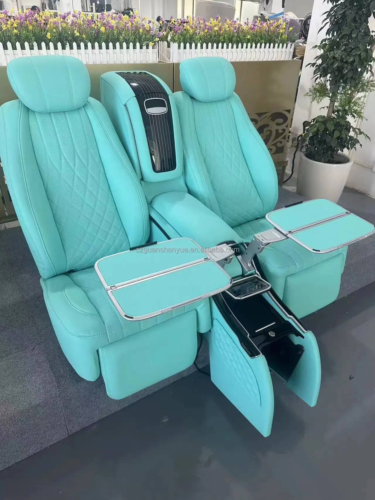 G-class Center Console Armrest with Maybach Table and Refrigerator Used Aluminum Alloy Material for G-class Nissan Patrol