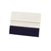 Raschietto bianco con bordo in feltro blu