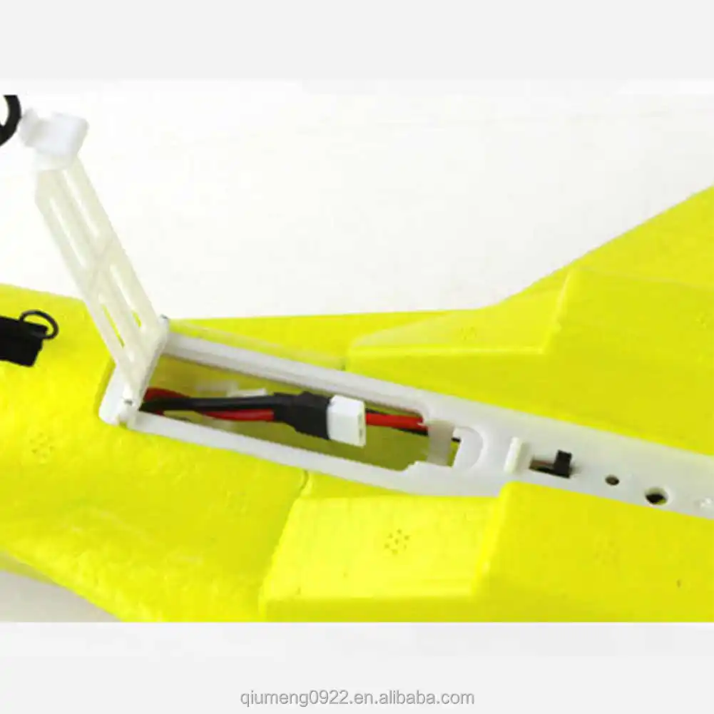 Cool Fight Fixed Wing Airplane -820 2.4G Remote Control Aircraft plane The remote control plane is resistant to fall