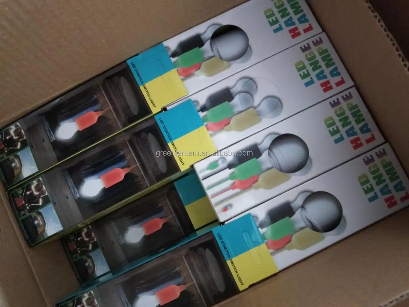 Lâmpada de LED Portátil Colorida para Acampamento - Bateria AAA