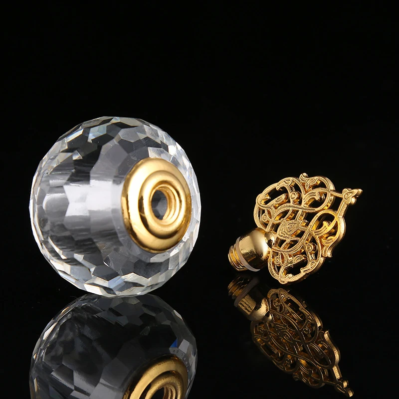 Simple Artificial Crystal Handicraft Essential Oil Bottle Keychain Transparent Geometric Perfume Bottle with Smell Incense Stick