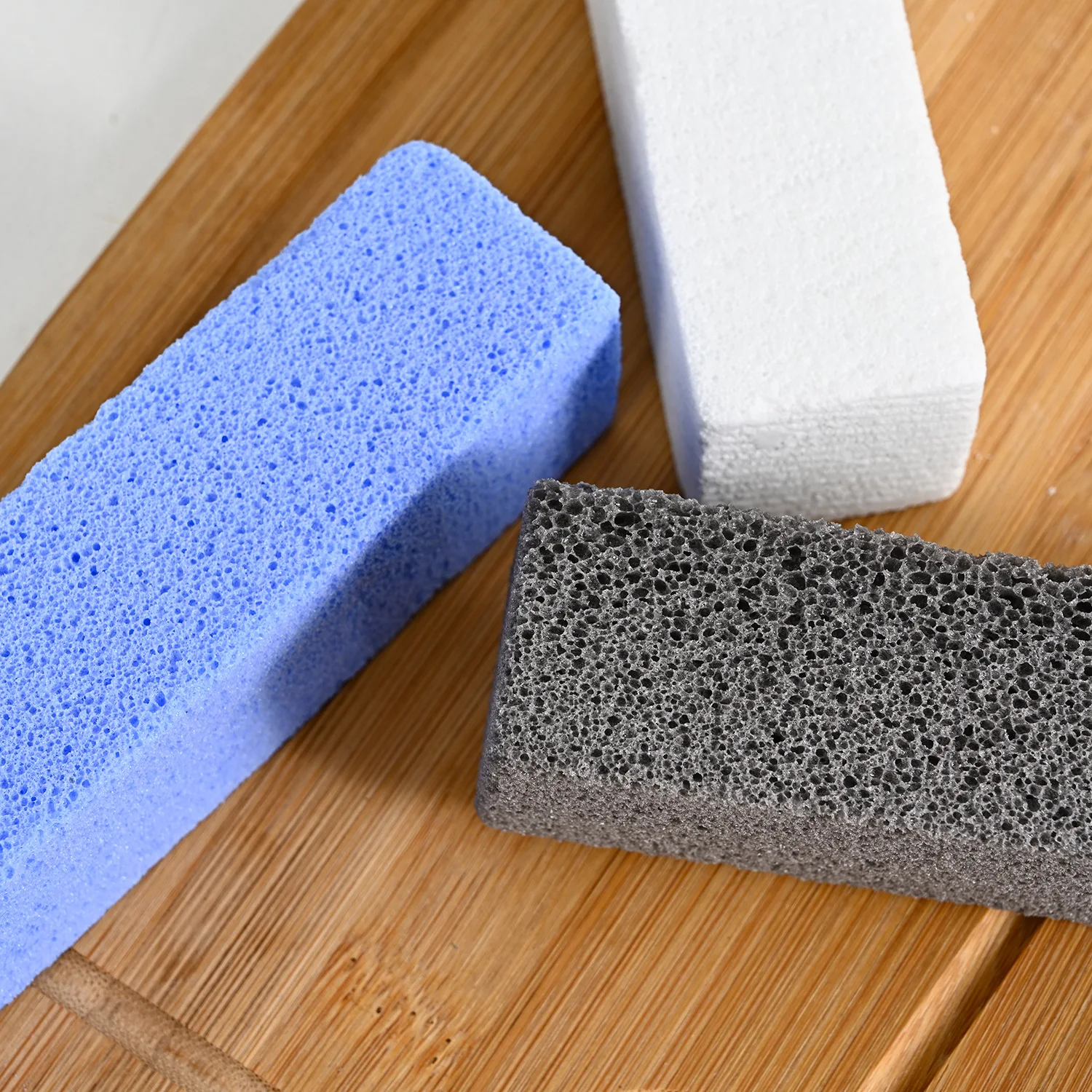 pumice-stone-for-toilet-bowl-cleaning-with-handle-pumice-toilet-brush