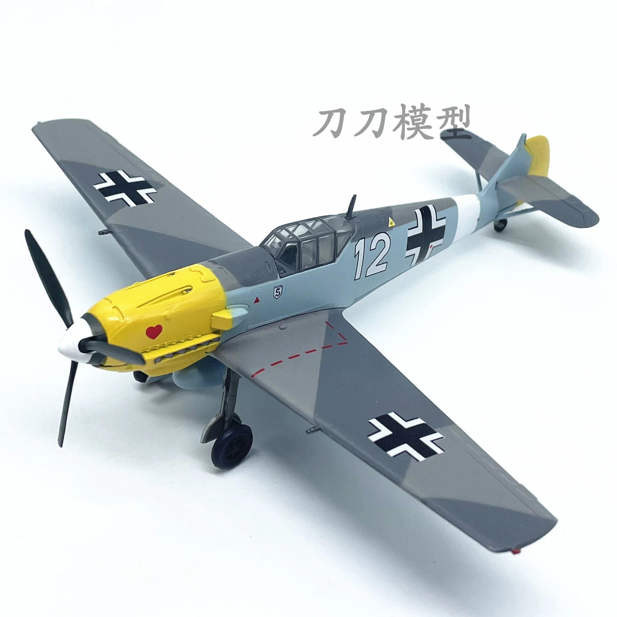 1to 72 German Bf109e Fighter Plastic Aircraft Model Finished Simulation