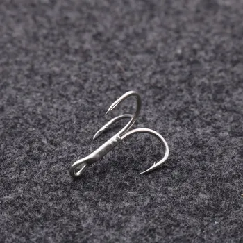 Aojin Blood Groove Feather Treble Hooks Triple Strengthened Big Eye Horse Mouth Lure Fishing Gear 50 Pack – Hooks – view 4