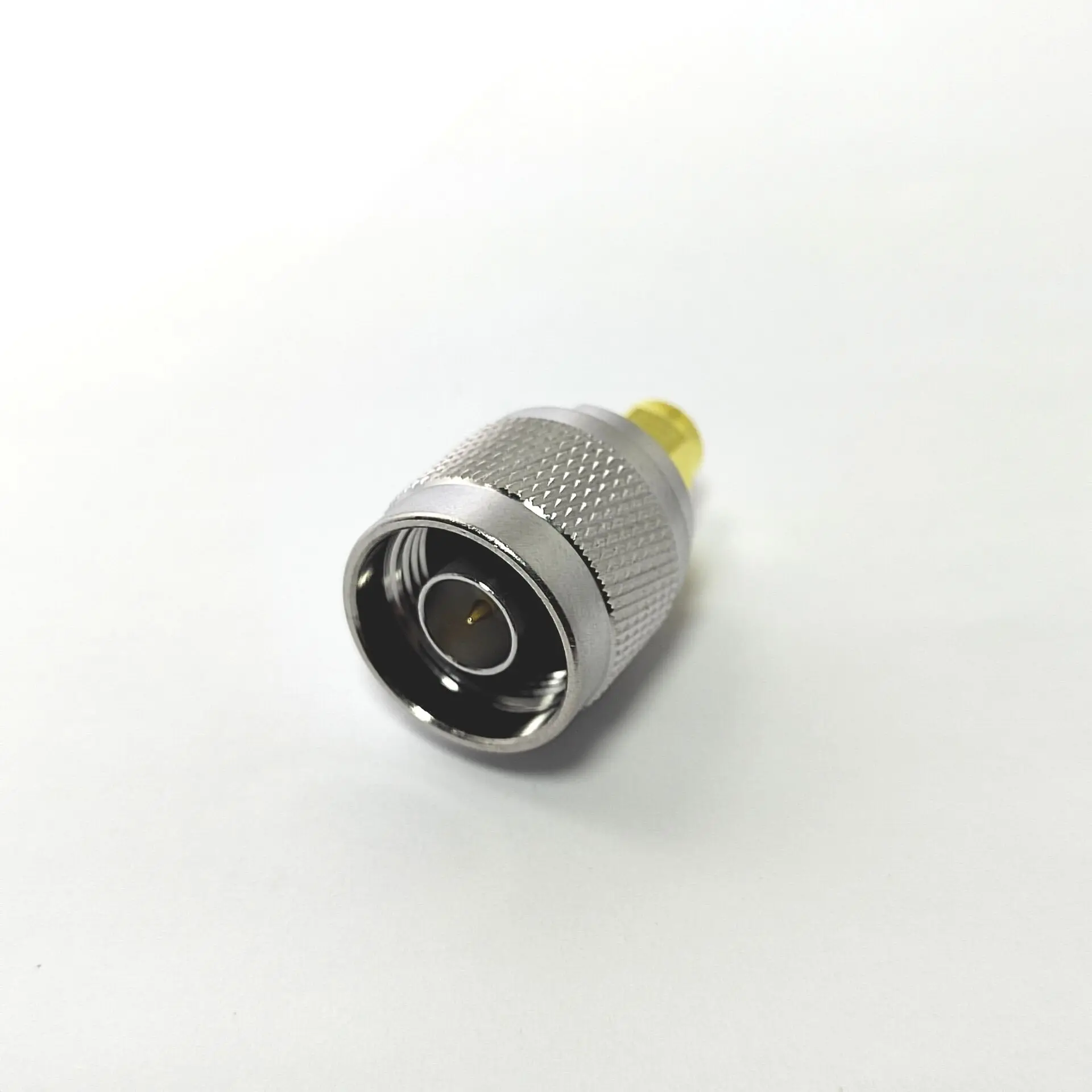 Factory supply Low price  Adapter n male plug to sma male straight brass straight rf coaxial connector adaptor supplier