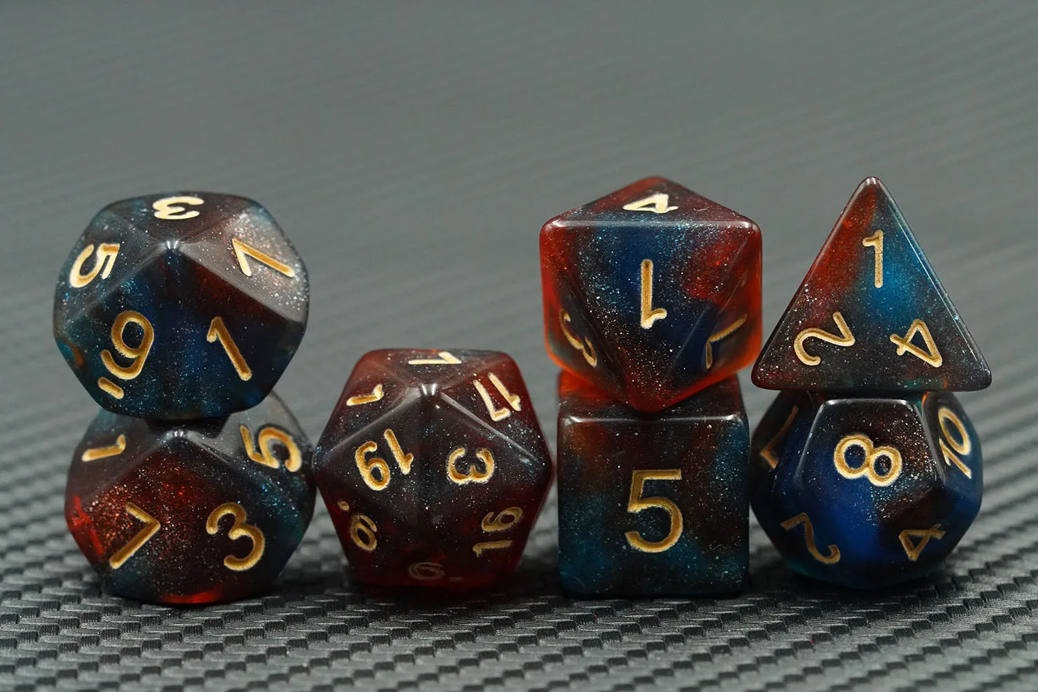 Customized 16mm Bicolor Polyhedral Resin Dice Colored Plastic DND Game Accessories details