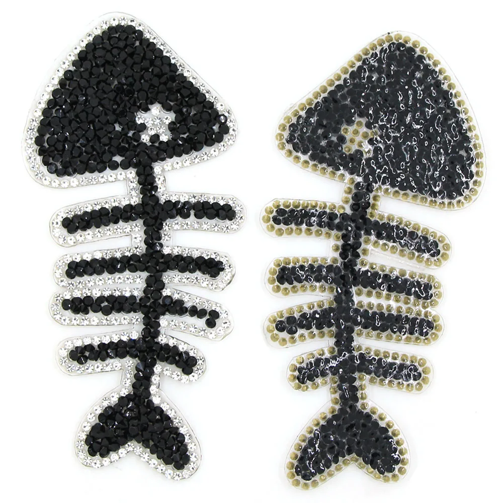 Free sample Wholesale cartoon heat transfer patch 3d diamond beads bear patch iron on for hats