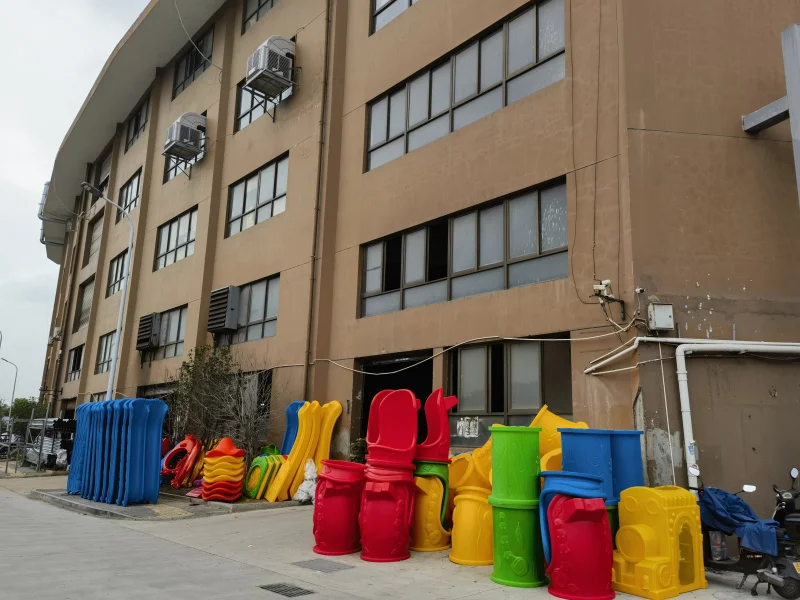 Zhejiang Qiren Amusement Equipment Co., Ltd. 1
