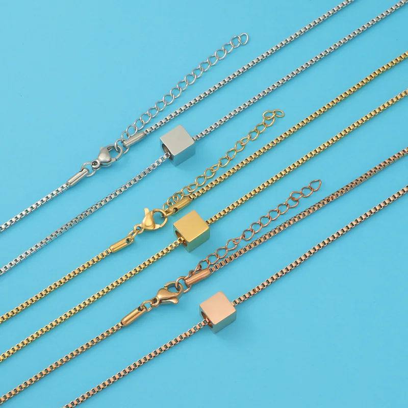 Small Square Box Chain Choker Necklace