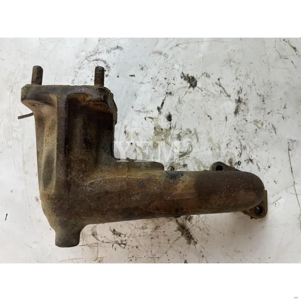 Good Quality D1403 Exhaust Manifold Fit for Kubota D1403 Engine.