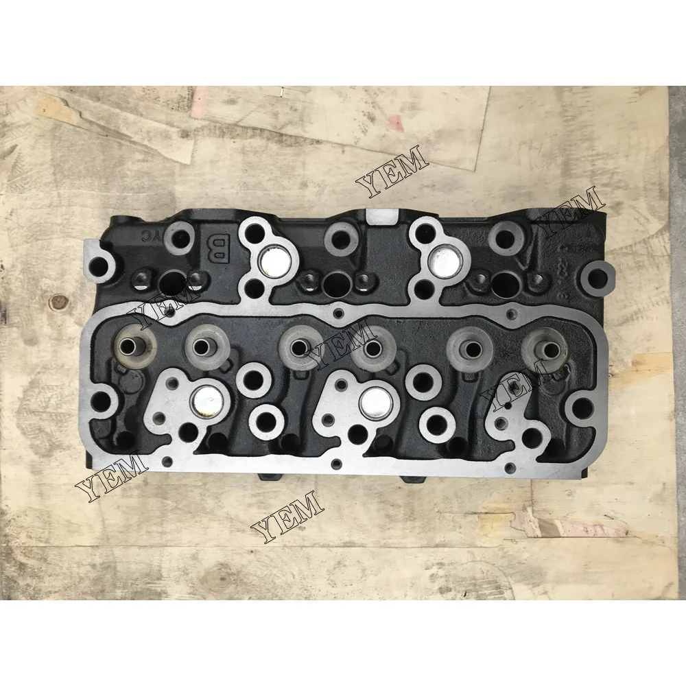 High Quality Machinery Parts PE6T Cylinder Head for Nissan Engine Parts