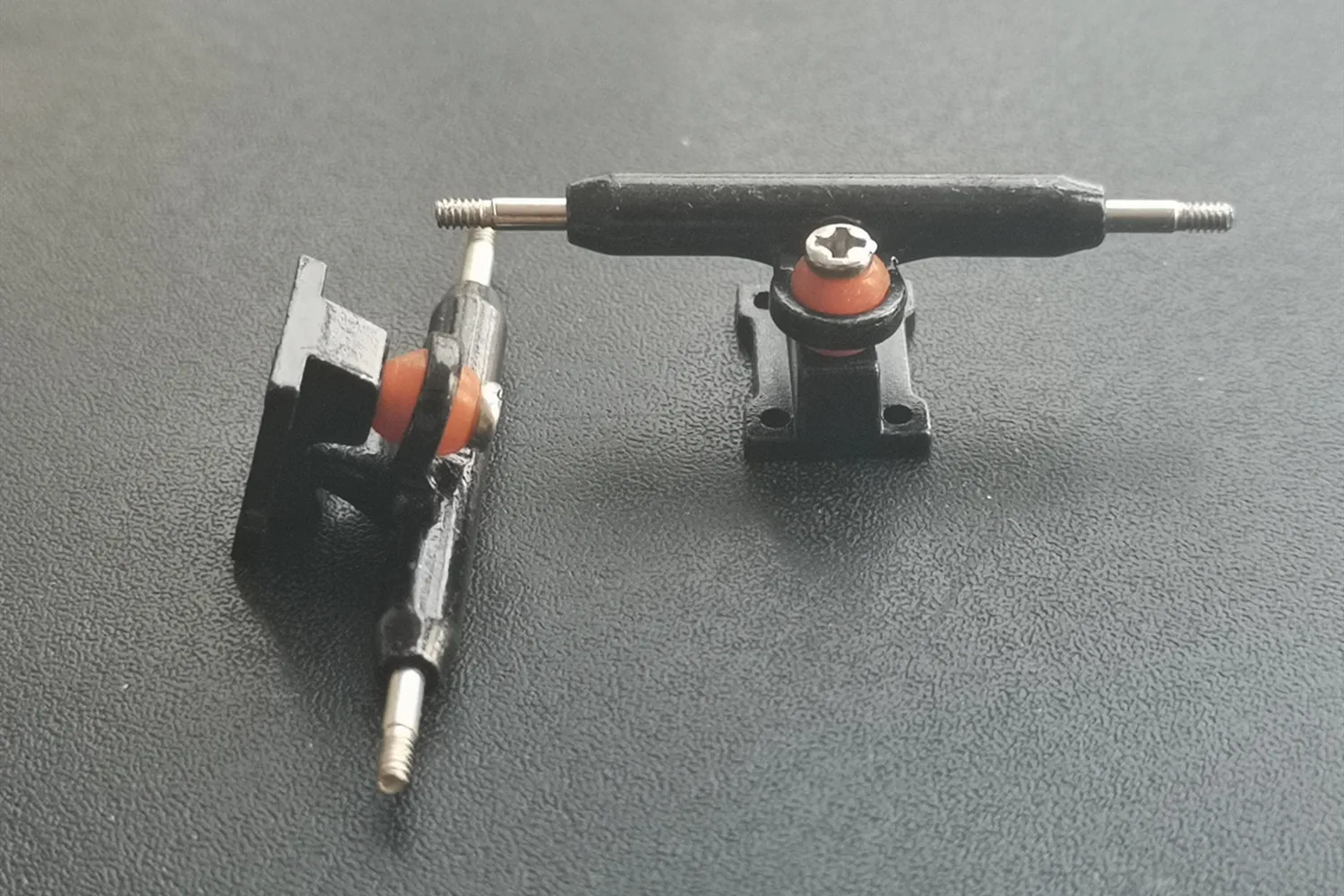 Pro Fingerboard Trucks Leefai 4.0 Plaque de base améliorée avec matériel - Couleur et taille de la plaque de base (36 mm, Noir