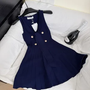 Women's Sexy Knitted Dress Design Solid Colors Natural Waistline Breathable Sustainable Knit Dress for Women