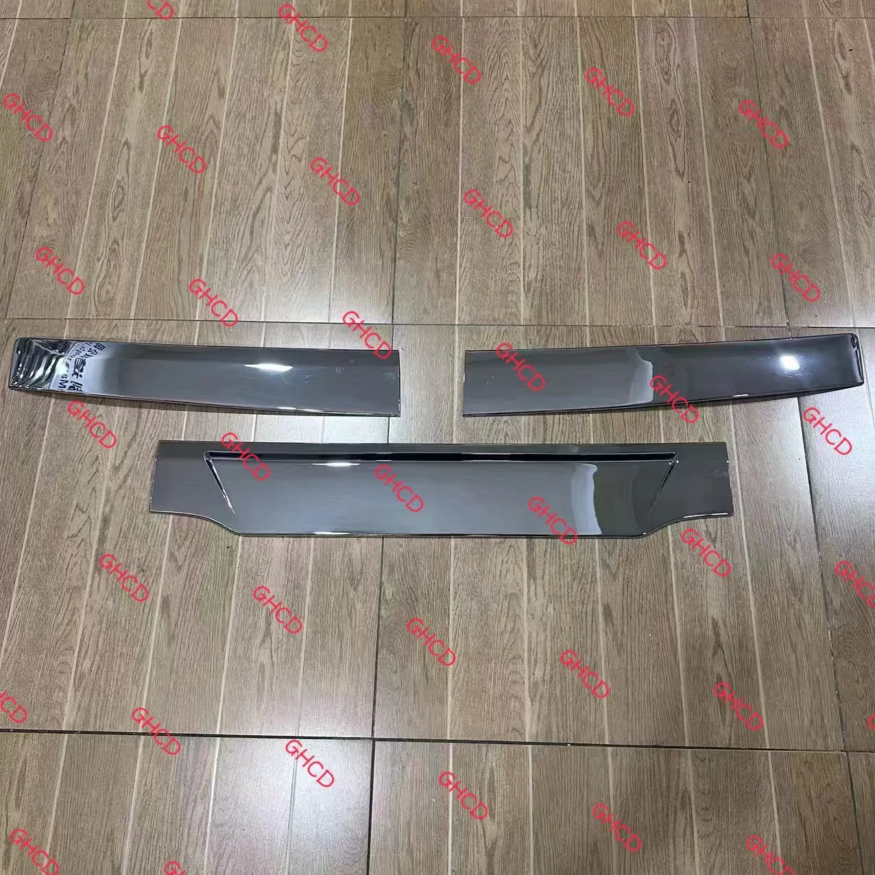 GHCD High Quality/factory Price Japanese Truck HIN 700 Chrome-plated Panel Garnish (2003-on)