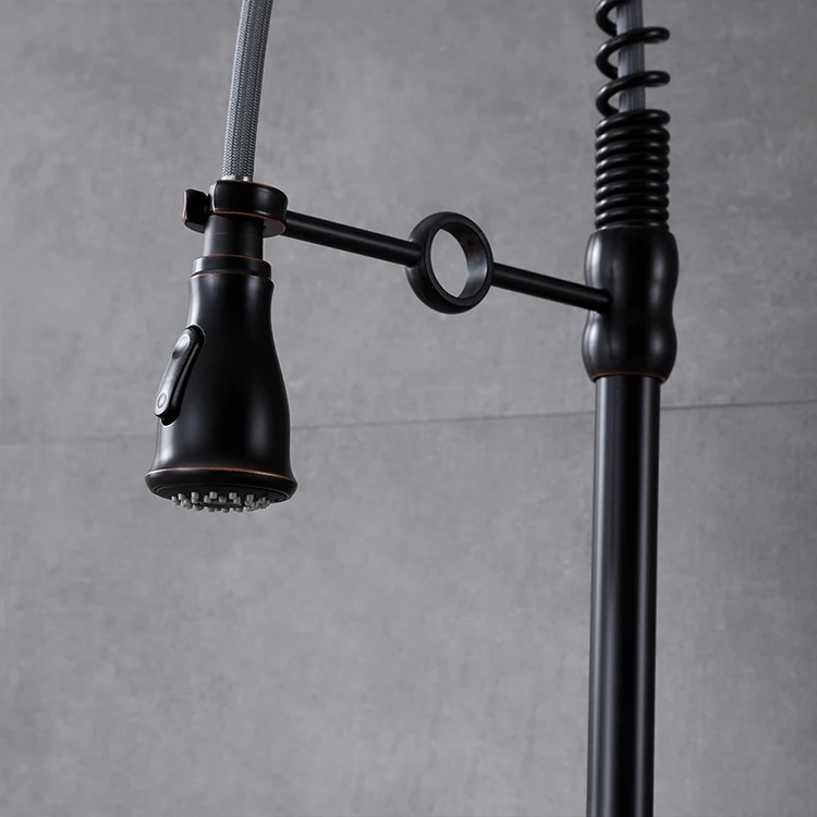 Grifo monomando para fregadero de cocina con resorte extraíble montado en cubierta dorada