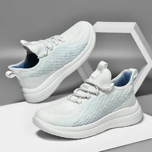 Spring and Summer Plus Size Lightweight Non-Slip Athletic Running Shoes Breathable Odor-Resistant Casual Shoes Flat Chunky Shoes