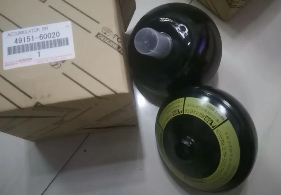 For Lexus Lx570 Lexus Lx450d 460 570 Urj201 Shock Absorber Accumulator